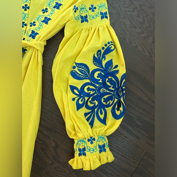 Ukrainian embroidered Vyshyvanka dress NWOT - Picture 5 of 8